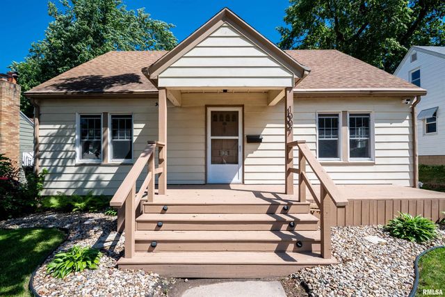 1007 CHESTNUT Street, Pekin, IL 61554