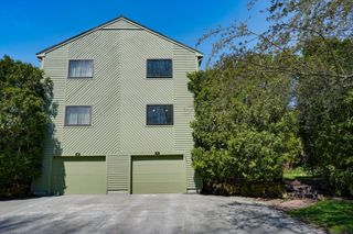 41 Leland Farm Rd 41, Ashland, MA 01721