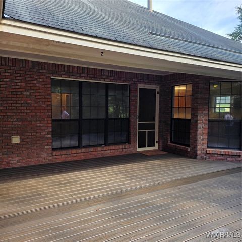 1670 RAMBLING BROOK Lane, Prattville, AL 36066