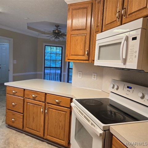 1670 RAMBLING BROOK Lane, Prattville, AL 36066