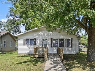 1107 Corydon Drive, Mount Morris, MI 48458