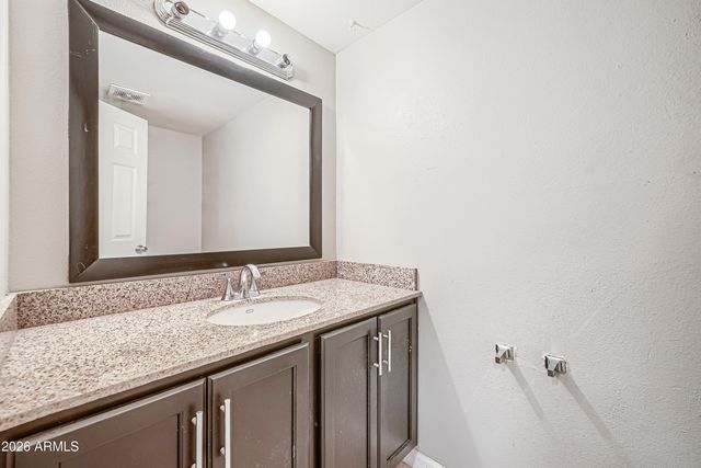 225 N STANDAGE -- 29, Mesa, AZ 85201