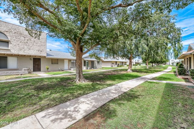 225 N STANDAGE -- 29, Mesa, AZ 85201