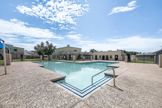 225 N STANDAGE -- 29, Mesa, AZ 85201