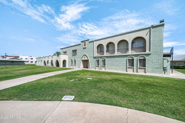 225 N STANDAGE -- 29, Mesa, AZ 85201