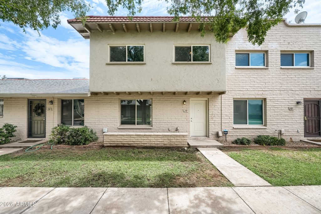 225 N STANDAGE -- 29, Mesa, AZ 85201