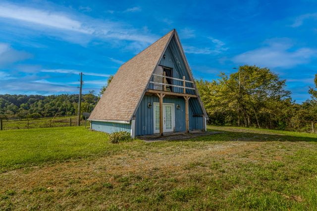 1013 Old Mitchellsburg Road, Parksville, KY 40464