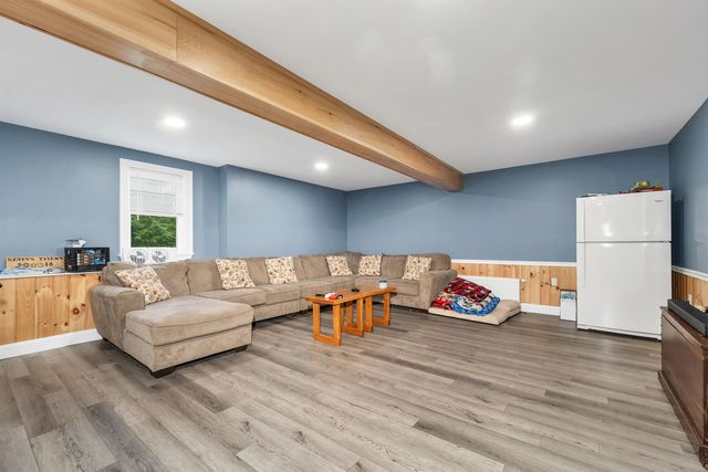 29 Reservoir Heights Road, Plymouth, NH 03264