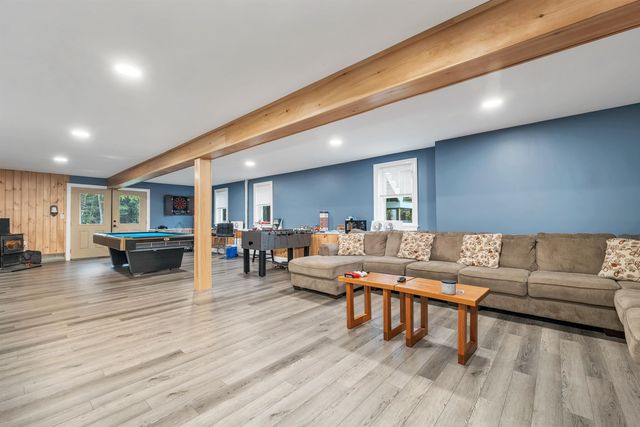 29 Reservoir Heights Road, Plymouth, NH 03264