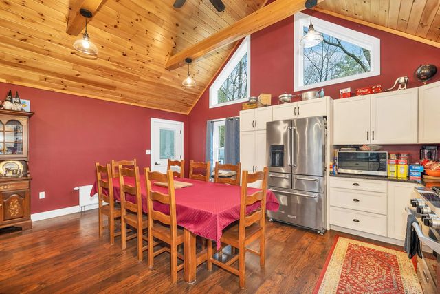 29 Reservoir Heights Road, Plymouth, NH 03264