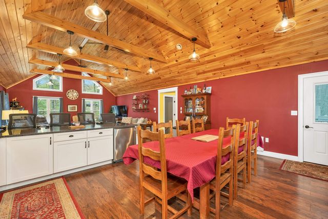 29 Reservoir Heights Road, Plymouth, NH 03264