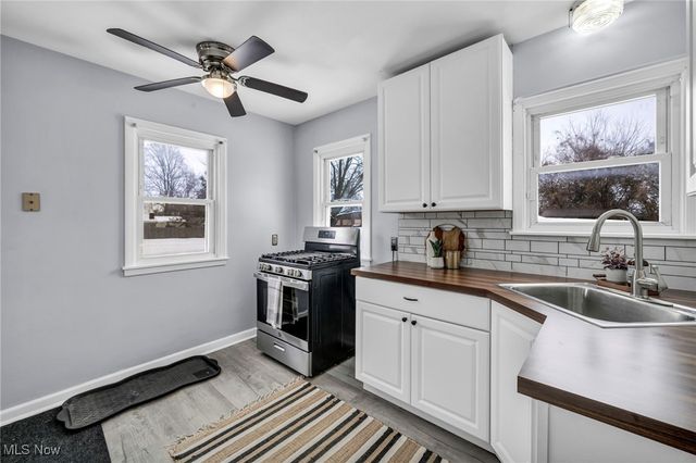 1078 Lindsay Avenue, Akron, OH 44306