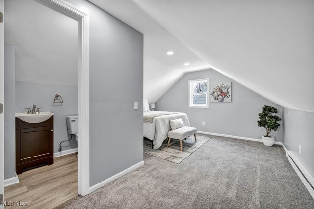 1078 Lindsay Avenue, Akron, OH 44306