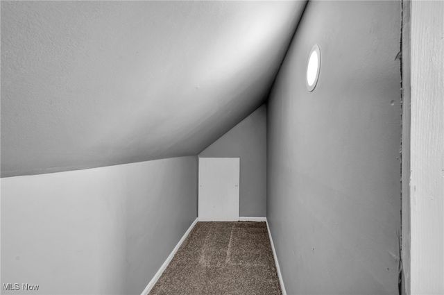 1078 Lindsay Avenue, Akron, OH 44306