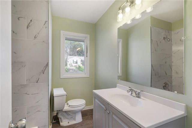 3503 N McCoy Street, Independence, MO 64050