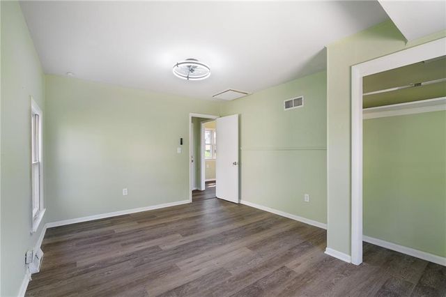 3503 N McCoy Street, Independence, MO 64050
