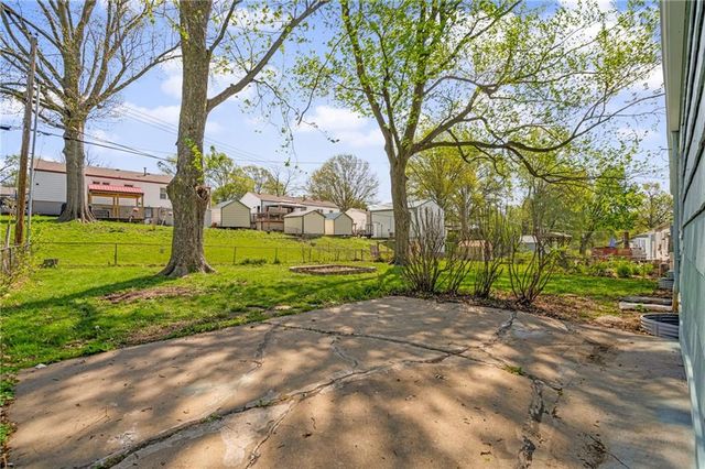 3503 N McCoy Street, Independence, MO 64050
