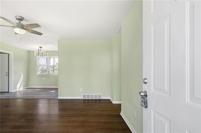 3503 N McCoy Street, Independence, MO 64050