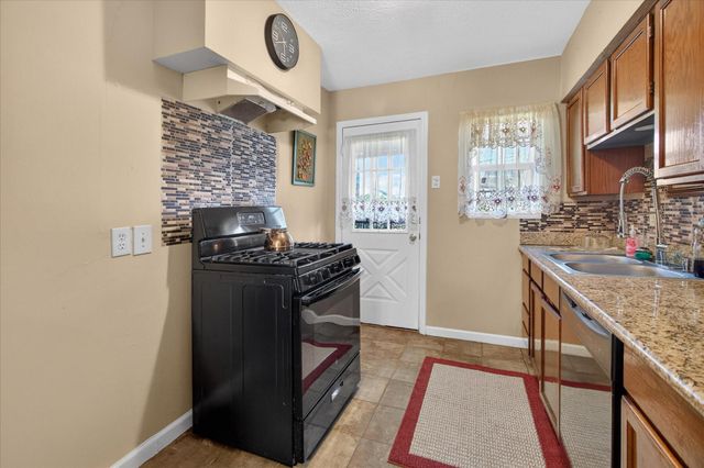 9309 Cathedral Drive, Houston, TX 77051