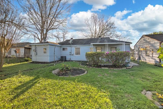 9309 Cathedral Drive, Houston, TX 77051