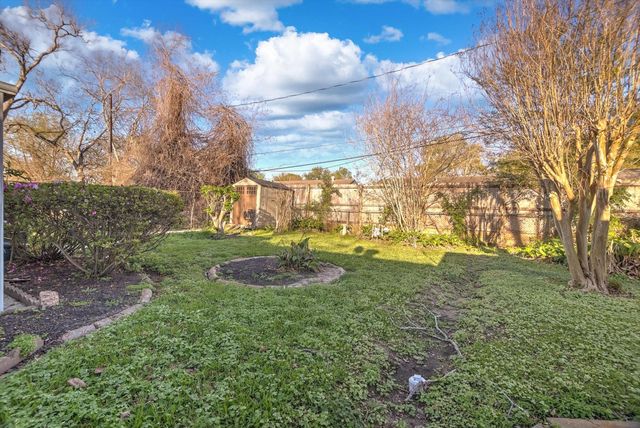 9309 Cathedral Drive, Houston, TX 77051