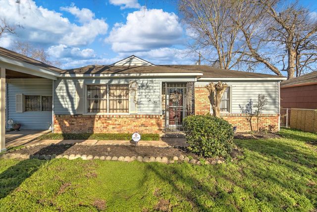 9309 Cathedral Drive, Houston, TX 77051