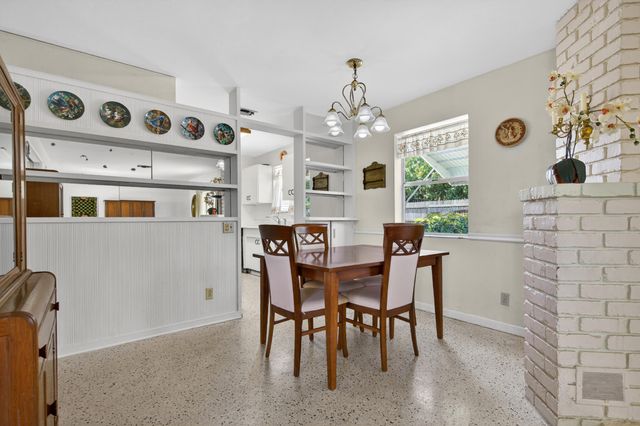 1029 Andrews Road, West Palm Beach, FL 33405
