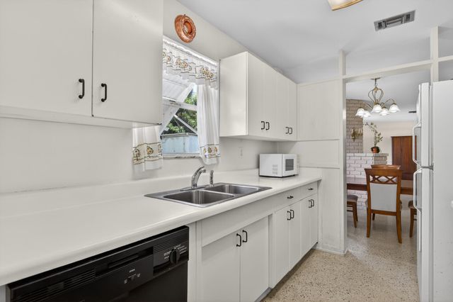 1029 Andrews Road, West Palm Beach, FL 33405