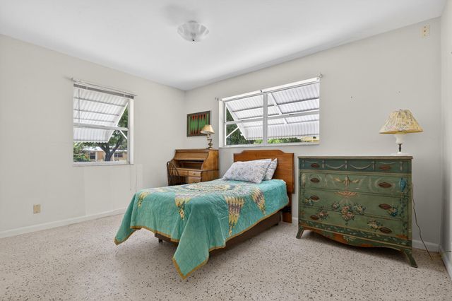 1029 Andrews Road, West Palm Beach, FL 33405