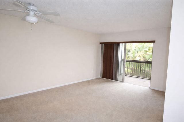 711 N Pine Island Road, Plantation, FL 33324