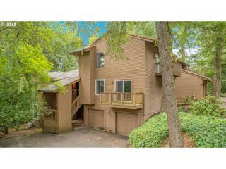 218 CERVANTES B, Lake Oswego, OR 97035
