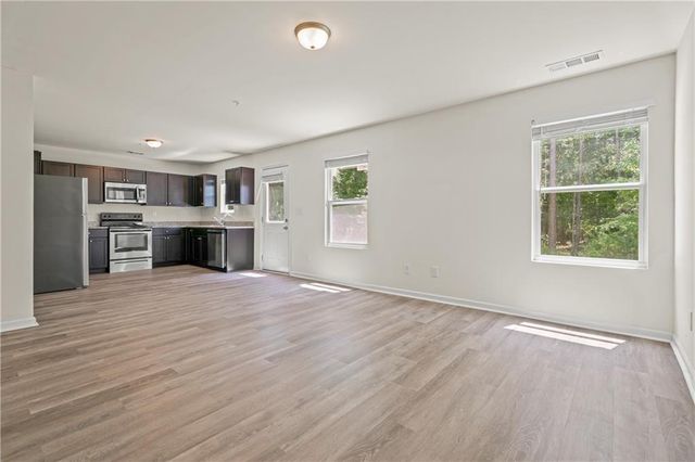 631 Carlton Pointe Drive, Palmetto, GA 30268