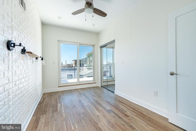 1611 S MOLE ST, Philadelphia, PA 19145