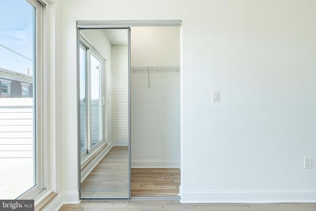 1611 S MOLE ST, Philadelphia, PA 19145