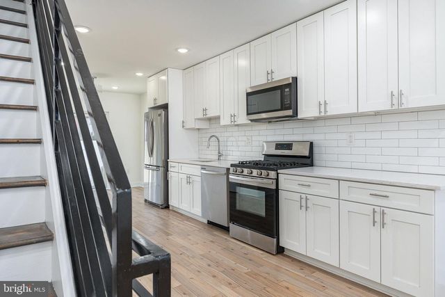 1611 S MOLE ST, Philadelphia, PA 19145