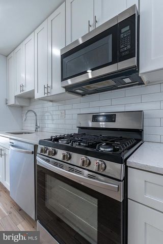 1611 S MOLE ST, Philadelphia, PA 19145