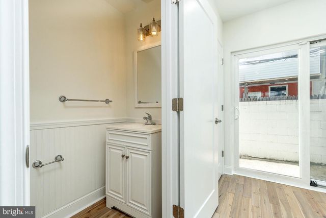 1611 S MOLE ST, Philadelphia, PA 19145