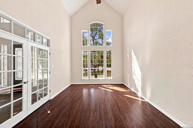 933 Great Tree, San Antonio, TX 78260