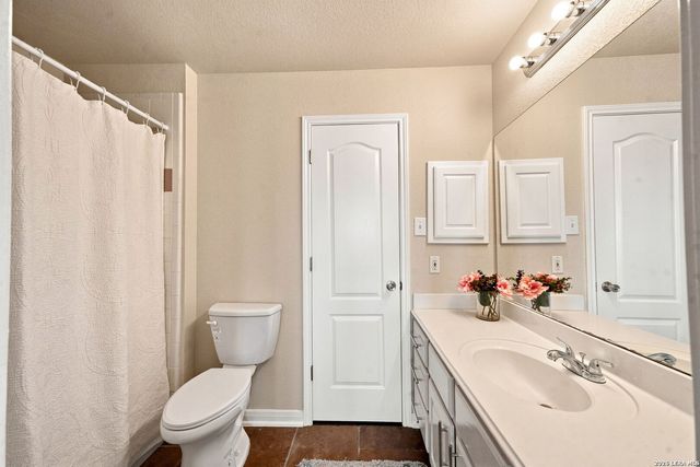 933 Great Tree, San Antonio, TX 78260