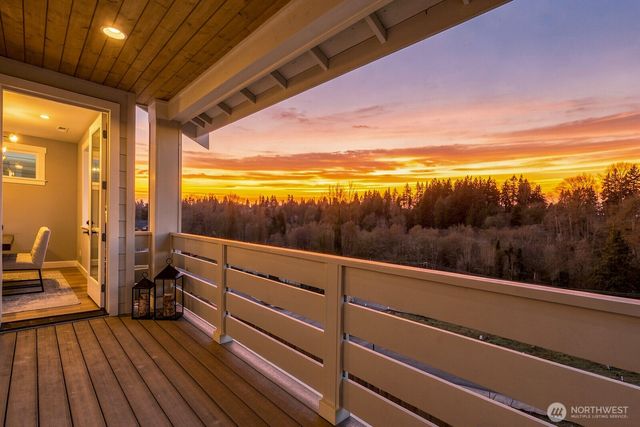 20309 94th Drive NE, Bothell, WA 98011