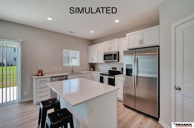 5829 SW 11th Street, Lincoln, NE 68523