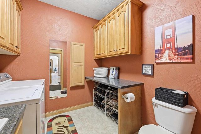 429 S PINE GROVE LANE, Hortonville, WI 54944