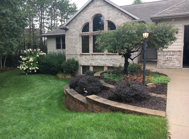 429 S PINE GROVE LANE, Hortonville, WI 54944