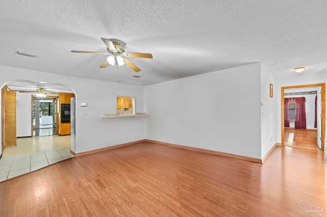 3319 Bob Tolbert Rd, Navarre, FL 32566