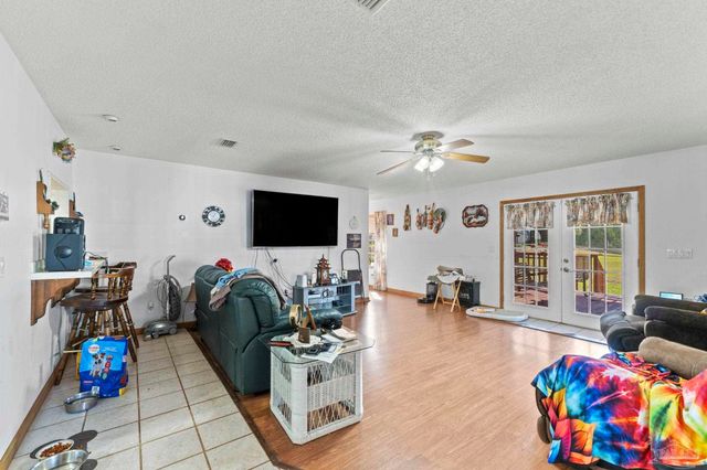 3319 Bob Tolbert Rd, Navarre, FL 32566