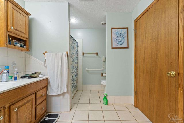 3319 Bob Tolbert Rd, Navarre, FL 32566