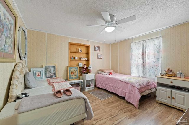 3319 Bob Tolbert Rd, Navarre, FL 32566