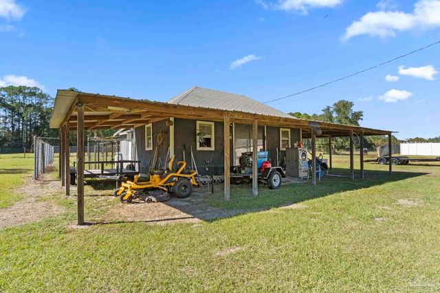 3319 Bob Tolbert Rd, Navarre, FL 32566