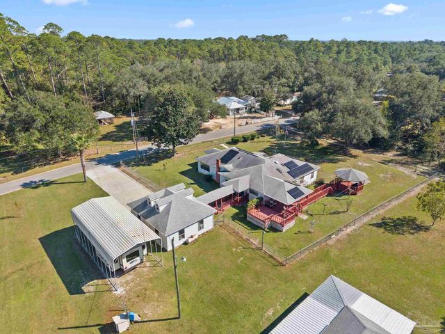 3319 Bob Tolbert Rd, Navarre, FL 32566