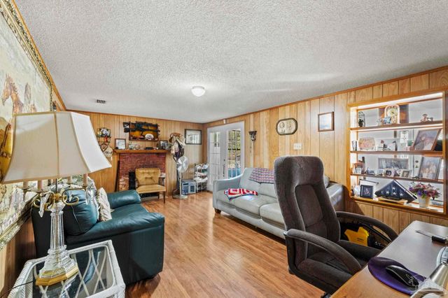 3319 Bob Tolbert Rd, Navarre, FL 32566